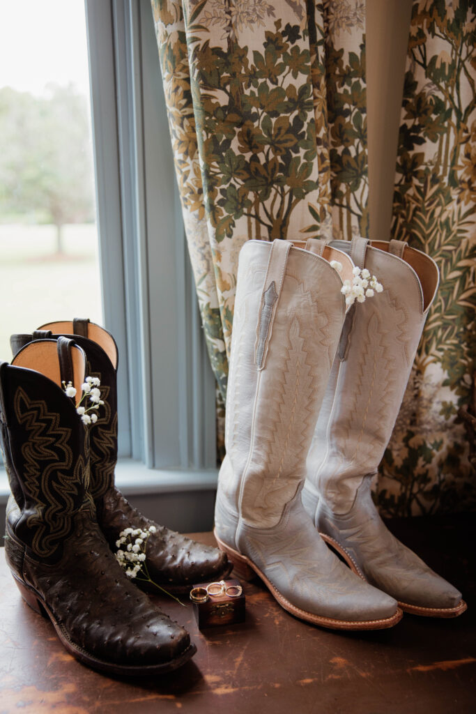 cowboy and cowgirl boots